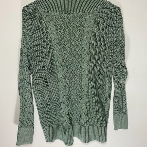 Aerie Sage Green V-Neck Cable Knit Sweater - Picture 4 of 4